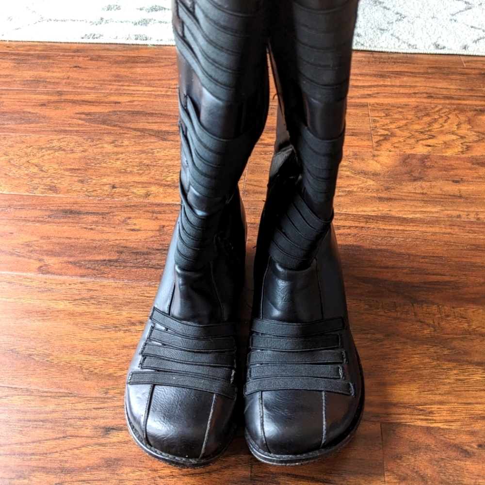 Miss Mooz boots